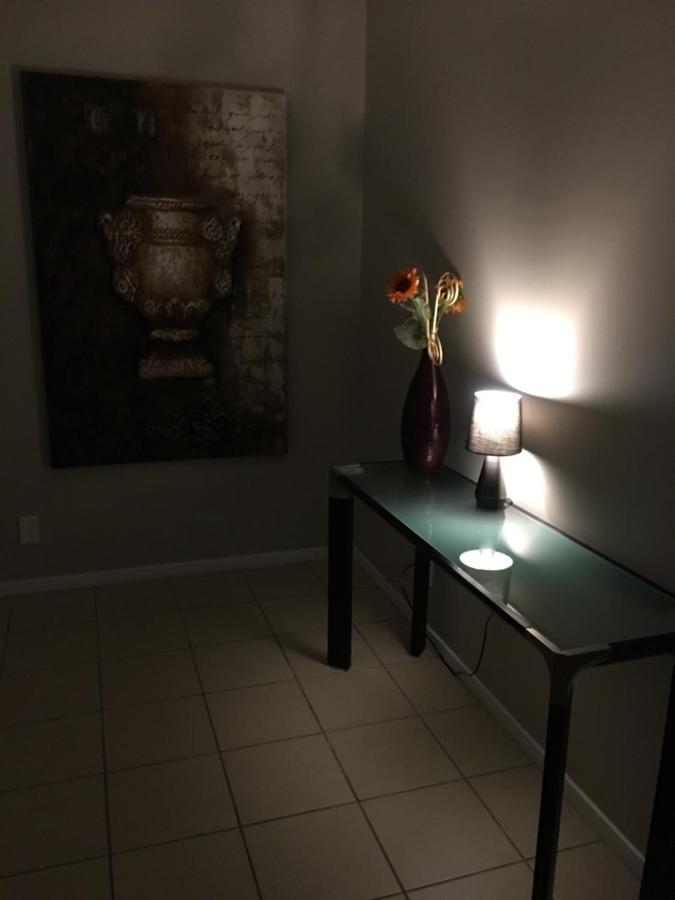 A Cozy Room With It'S Own Privacy Upper Hutt Esterno foto